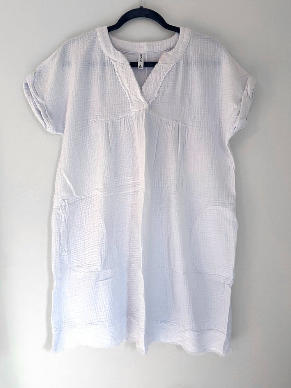 White Gauze Cover Up Size Small Gently Pre-Loved by Zenana